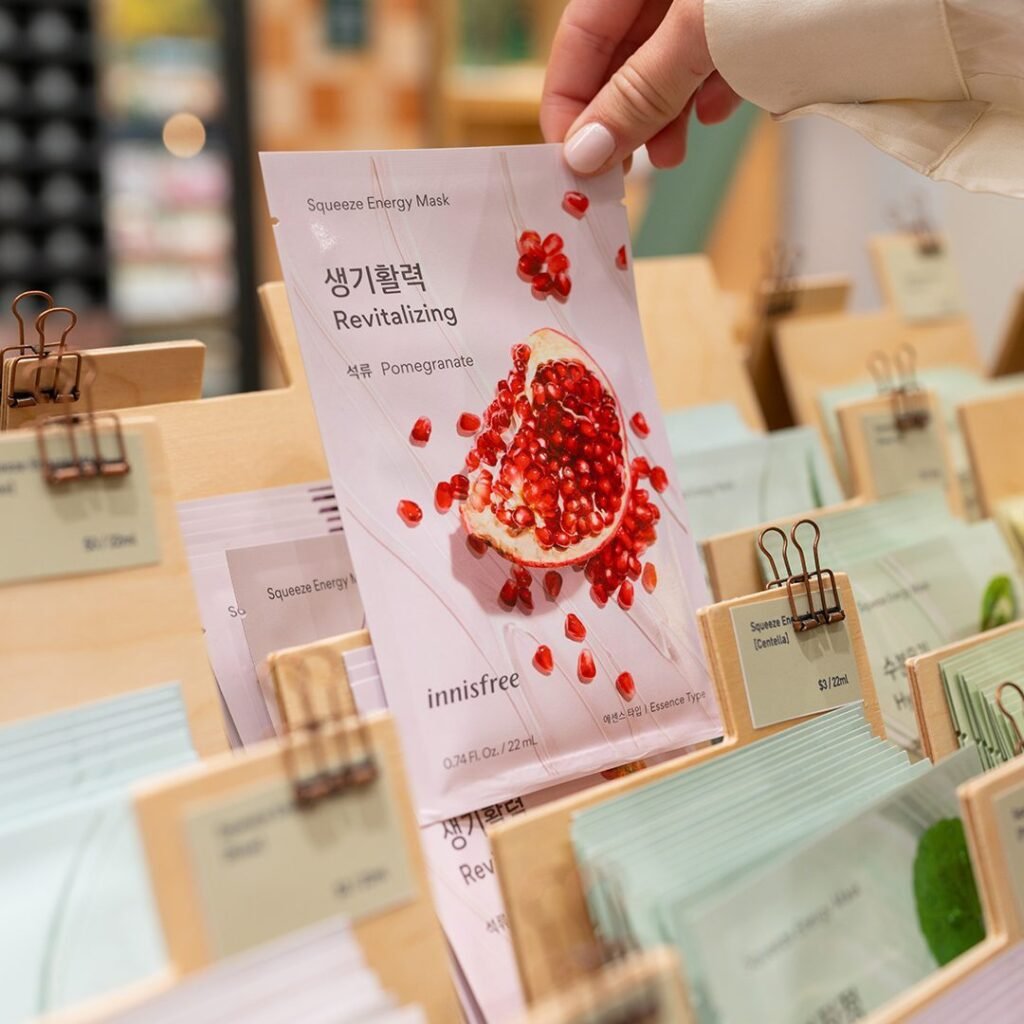 INNISFREE Squeeze Energy Mask – Pomegranate