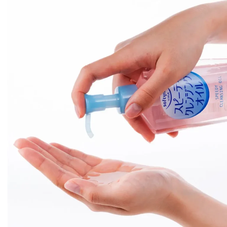 KOSE SOFTYMO Speedy Cleansing Oil 240ml