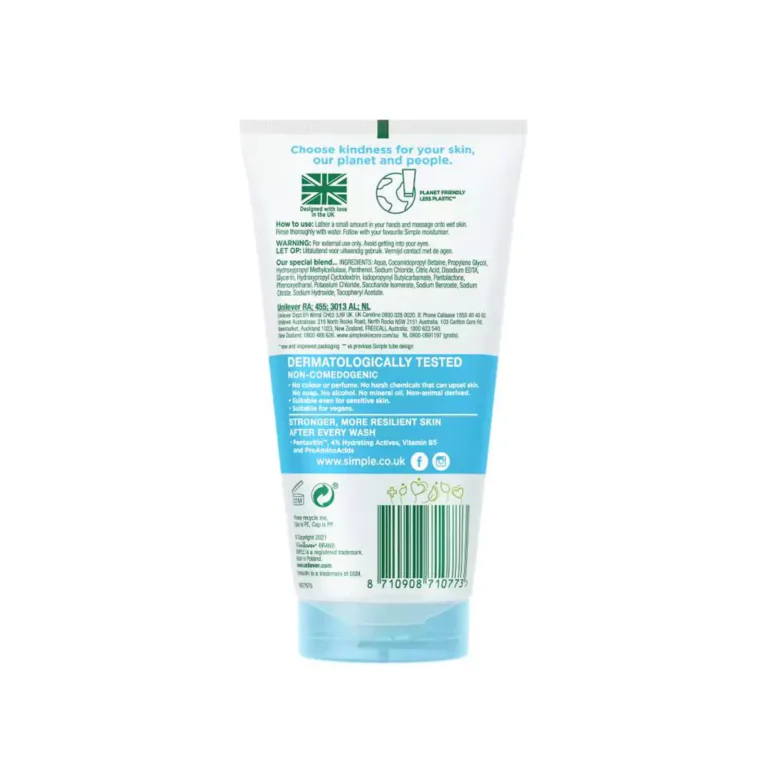 SIMPLE Water Boost Micellar Facial Gel Wash