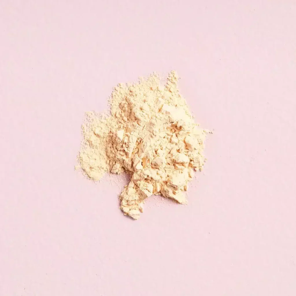 W7 Banana Dreams Loose Powder | China